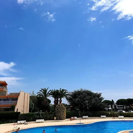 Paisible, Avec Piscine Mandelieu