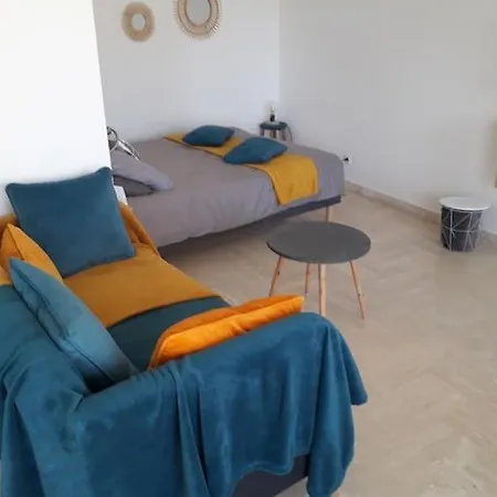Paisible, Avec Piscine * Mandelieu
